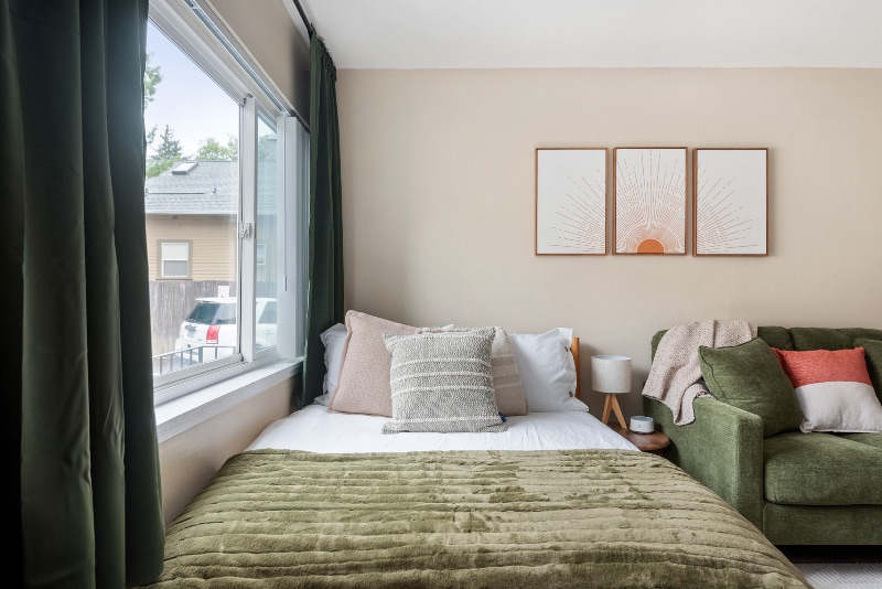 5248 SE Stark St in Portland, OR - Foto de edificio