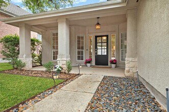 11817 Lake Stone Dr in Austin, TX - Building Photo - Building Photo