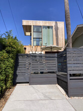 3720 Crestwood Pl, Unit Loft in San Diego, CA - Building Photo - Building Photo