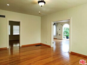 4418 Victoria Park Pl in Los Angeles, CA - Building Photo - Building Photo