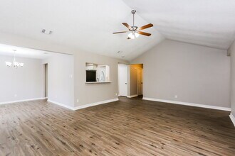 5419 Deer Timbers Trail in Humble, TX - Building Photo - Building Photo