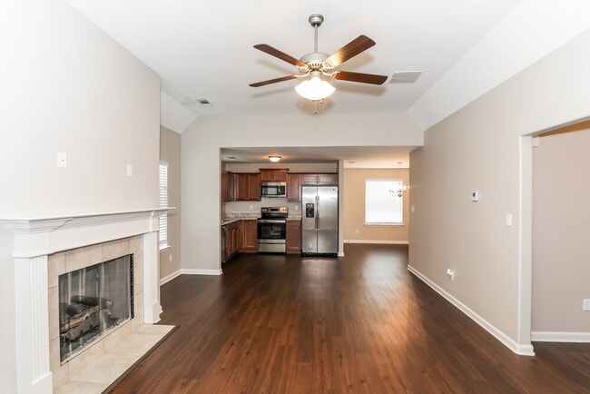 6164 Humphreys Dr in Olive Branch, MS - Building Photo - Building Photo