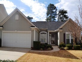 229 Highgate Cir in Greer, SC - Building Photo