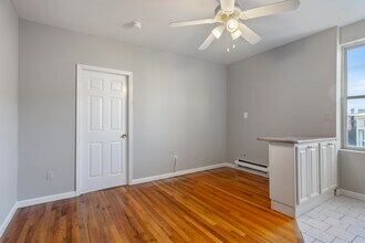 734 Adams St in Hoboken, NJ - Building Photo - Building Photo