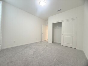 7659 W Mistral Ave in Las Vegas, NV - Building Photo - Building Photo