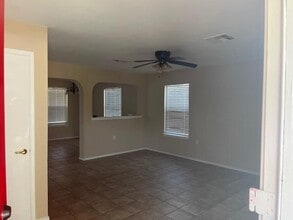 11401 Hungry Horse Dr in Manor, TX - Building Photo - Building Photo