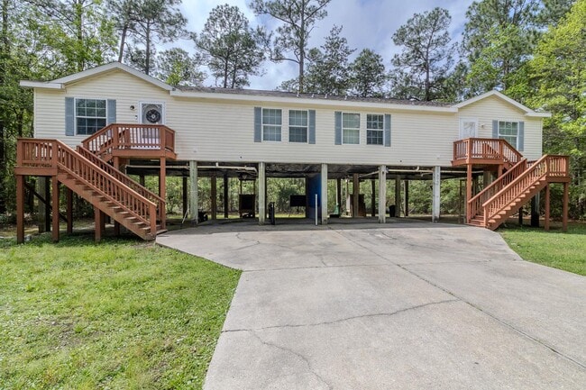 property at 6165 E Lafayette St