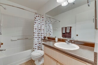 Hohokam Villas in Chandler, AZ - Foto de edificio - Interior Photo