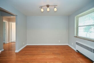 203 Loraine Ave in Cincinnati, OH - Building Photo - Building Photo