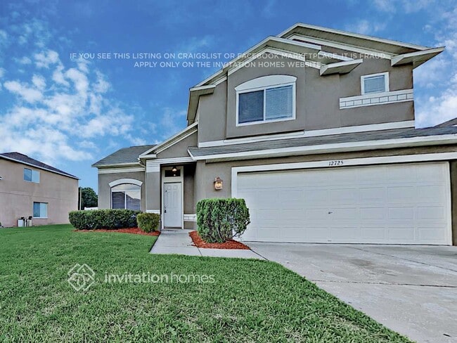 property at 12725 Longcrest Dr