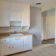 2540 S 4th St in Springfield, IL - Building Photo - Building Photo