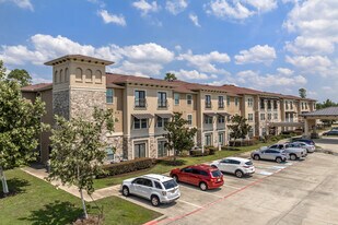 Sagetree Terrace in Houston, TX - Building Photo