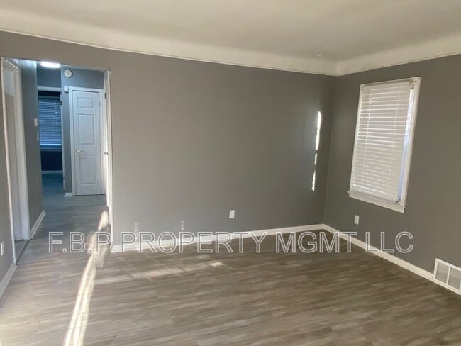 19480 Huntington Rd in Detroit, MI - Building Photo - Building Photo