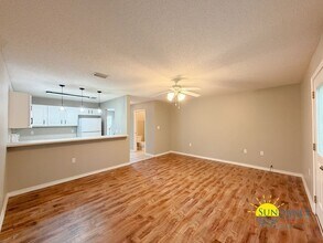 964 Scenic Oak Ln in Fort Walton Beach, FL - Building Photo - Building Photo