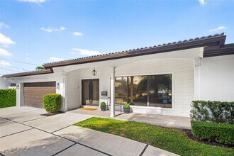2841 NE 55th St in Fort Lauderdale, FL - Building Photo - Building Photo