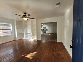 4302 Dickson St in Houston, TX - Building Photo - Building Photo