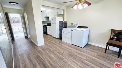 4732 Elmwood Ave in Los Angeles, CA - Building Photo - Building Photo