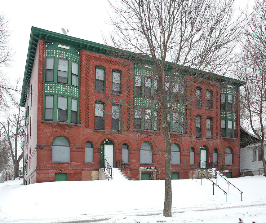 Euclid View Flats in St. Paul, MN - Foto de edificio