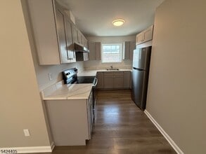 237 Main St in Hackettstown, NJ - Building Photo - Building Photo