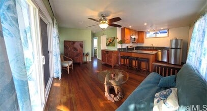 413 Kihapai St in Kailua, HI - Building Photo - Building Photo