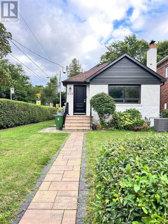 property at 535 Broadway Ave