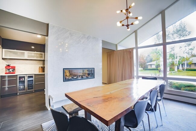 5757 E 1st Ave in Denver, CO - Building Photo - Building Photo