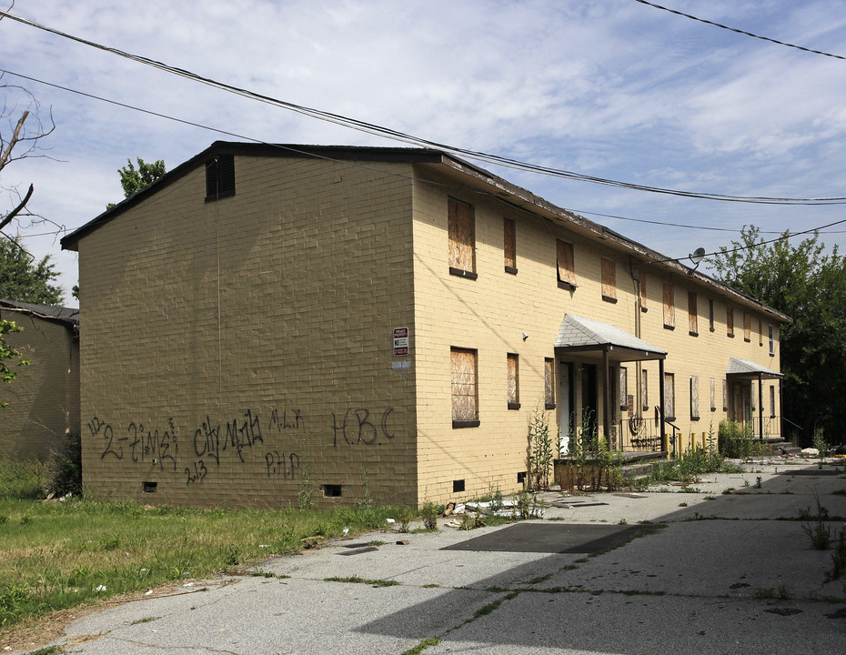 Sterling Gardens in Atlanta, GA - Building Photo