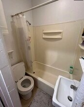 21 Temple Pl, Unit 2 in Boston, MA - Building Photo - Building Photo