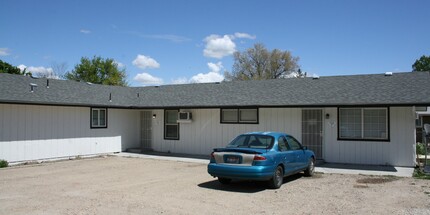 2416 Alder St in Caldwell, ID - Building Photo - Building Photo