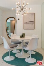 291 E Mel Ave in Palm Springs, CA - Building Photo - Building Photo