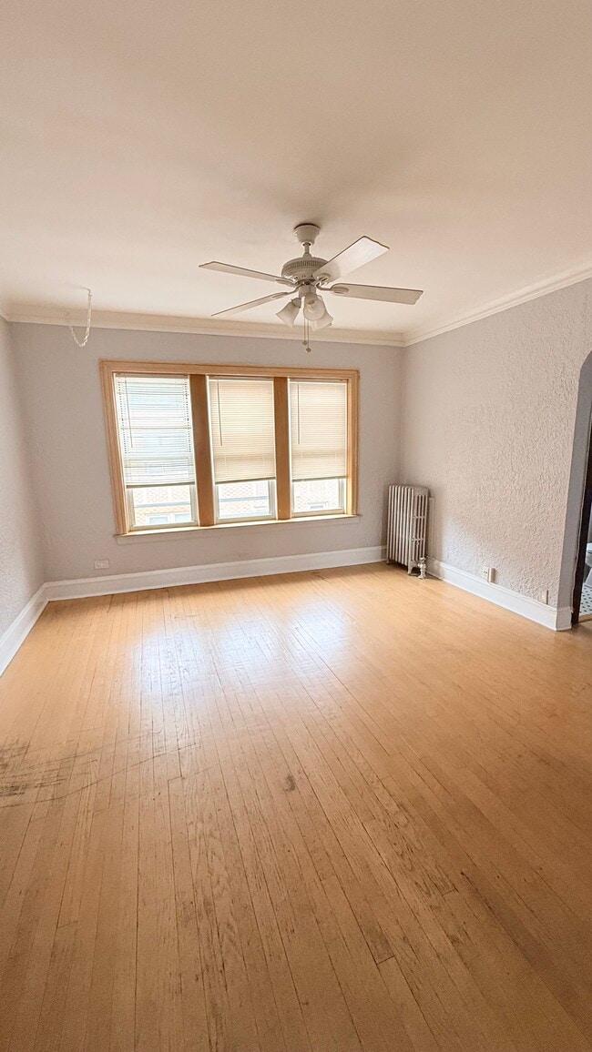 2017 N Lavergne Ave in Chicago, IL - Foto de edificio - Building Photo