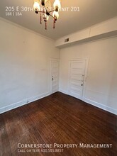 205 E 30th St in Baltimore, MD - Building Photo - Building Photo