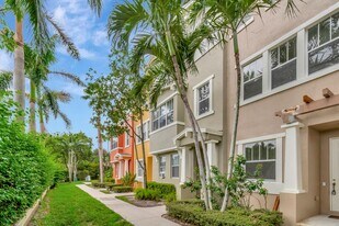 770 Millbrae Ct in West Palm Beach, FL - Foto de edificio - Building Photo