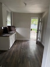 2238 Hutton St in Houston, TX - Building Photo - Building Photo