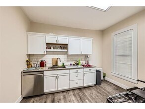 3148 Pleasant Ave in Minneapolis, MN - Building Photo - Building Photo