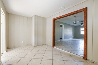 208 12 League Cir in Casselberry, FL - Foto de edificio - Building Photo