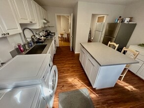 116 Hanupaoa Pl in Honolulu, HI - Building Photo - Building Photo