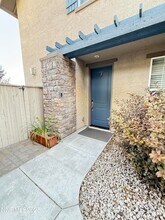 1980 Dark Horse Rd, Unit 1424 in Reno, NV - Building Photo - Building Photo