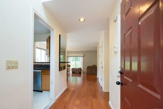 113 Courtyard Ln in Mansfield, CT - Building Photo - Building Photo