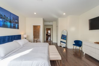 1608 52nd St in North Bergen, NJ - Foto de edificio - Building Photo