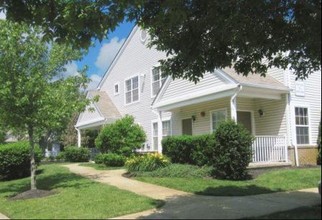 Shenandoah Village Apartments in Lakewood, NJ - Building Photo - Building Photo