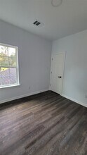 21324 W Memorial Dr in Porter, TX - Building Photo - Building Photo