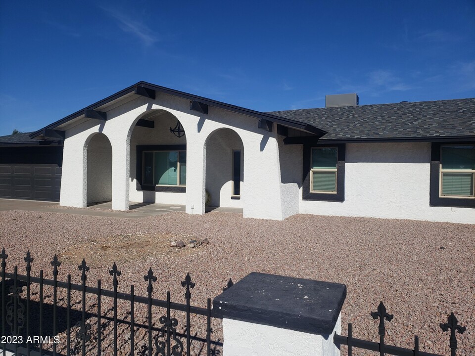 6028 E Hobart St in Mesa, AZ - Building Photo