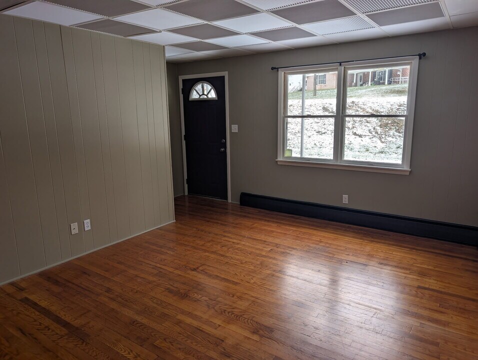 2138 Mountain View Ave, Unit 2138 in State College, PA - Building Photo