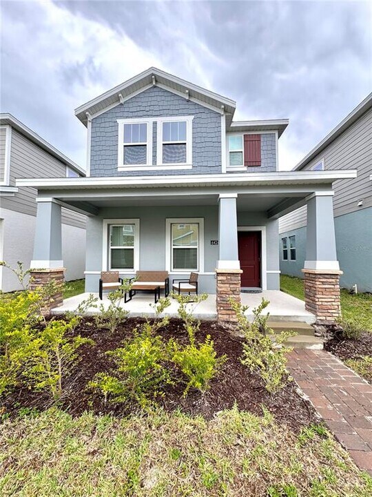 6424 Pne Frk Aly in St. Cloud, FL - Building Photo