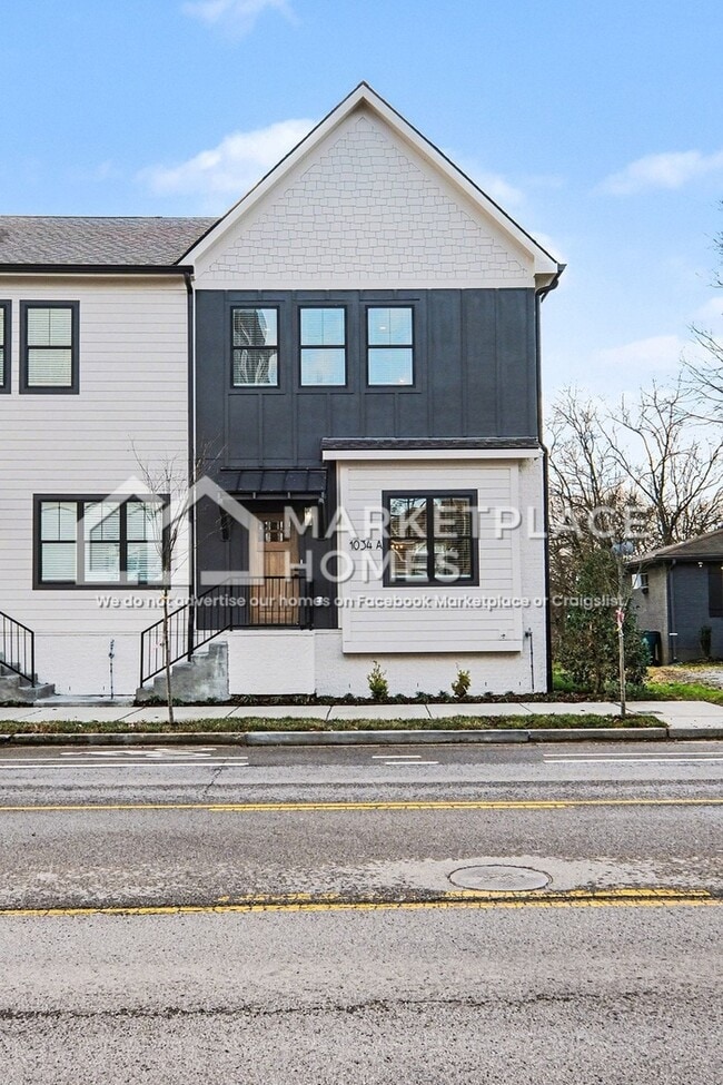 1034 E Trinity Ln in Nashville, TN - Building Photo - Building Photo