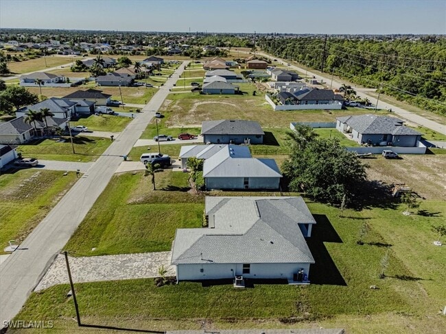 property at 3334 NE 8th Pl