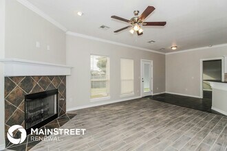 19421 Sky Blue Ct in Edmond, OK - Foto de edificio - Building Photo