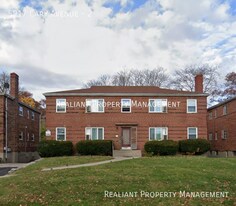5917 Cary Ave in Cincinnati, OH - Building Photo