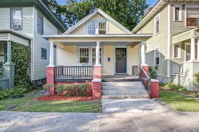 property at 513 E 36th St
